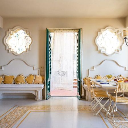Вілла Solemar Sicilia - Casa Porto Bagnera Санта-Флавія Екстер'єр фото