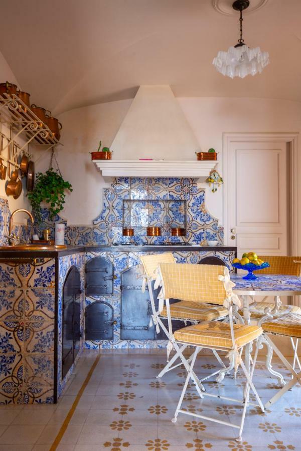 Вілла Solemar Sicilia - Casa Porto Bagnera Санта-Флавія Екстер'єр фото