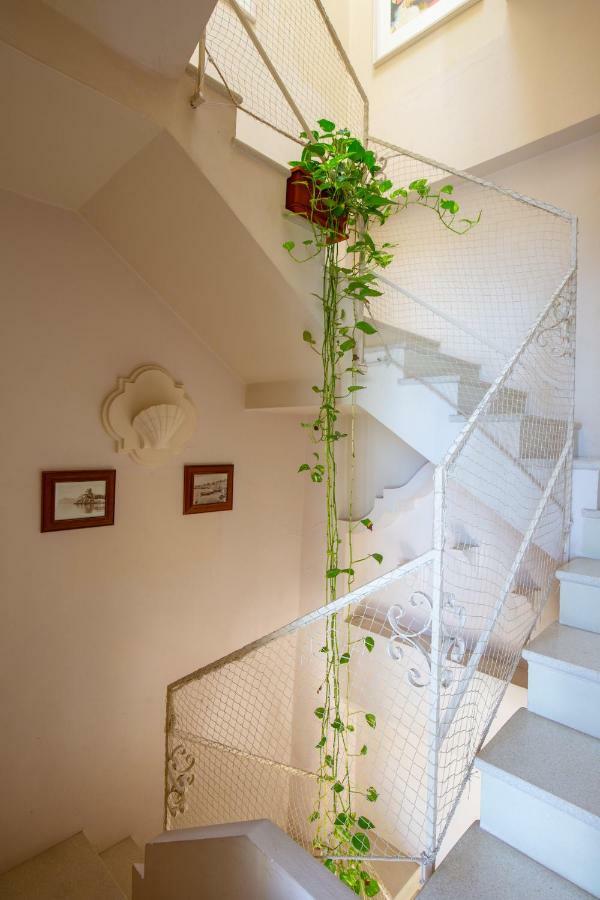 Вілла Solemar Sicilia - Casa Porto Bagnera Санта-Флавія Екстер'єр фото